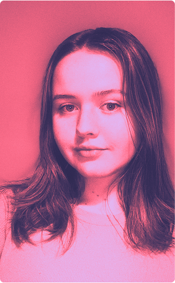 Portrait photo of Zoe Dawson